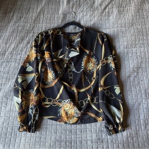 Woman’s blouse